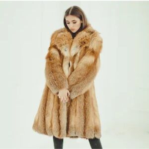 Luxurious Tan Fur Coat